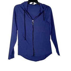 Love navy blue wind breaker. Size S